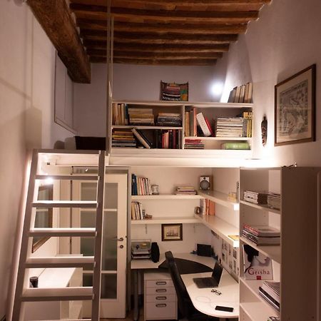 Appartement Dimora Coccapani à Pise Extérieur photo
