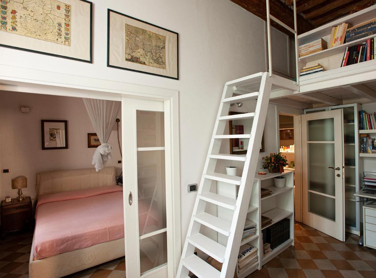 Appartement Dimora Coccapani à Pise Extérieur photo
